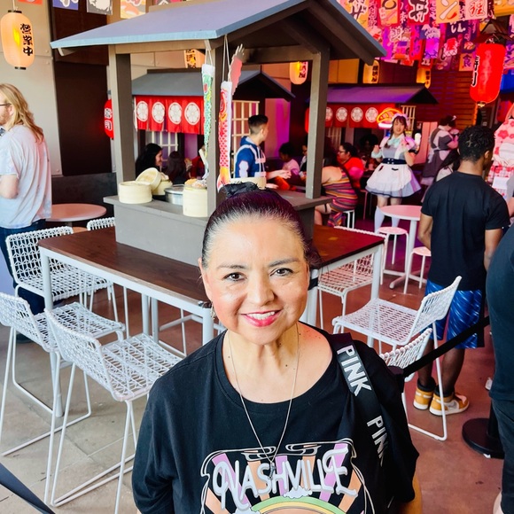 COPY - Meet your Posher, Shirlee - Picture 5 of 8